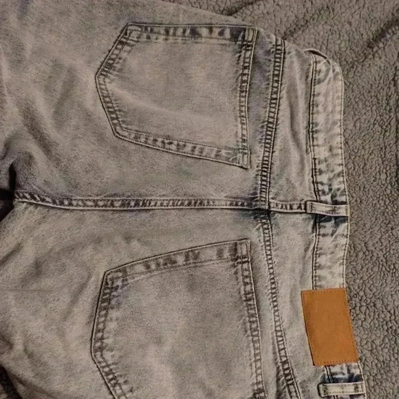 H&M wide leg blue jeans sz 8 worn once - Picture 4 of 6